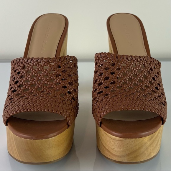 NEW VERONICA BEARD WOVEN PLATFORM MULES - Picture 11 of 15
